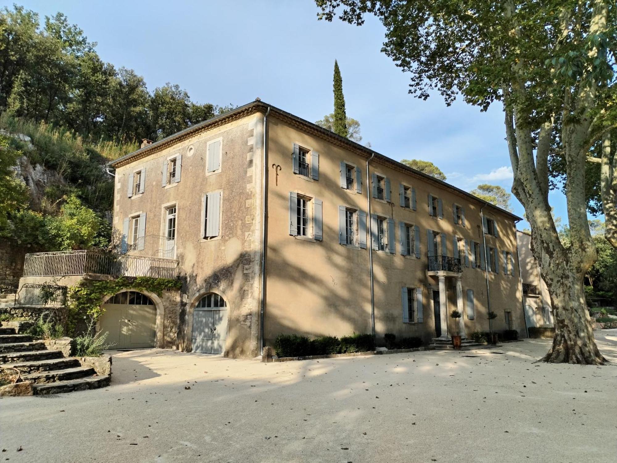 فندق Chateau De L'Olivete Cornillon المظهر الخارجي الصورة