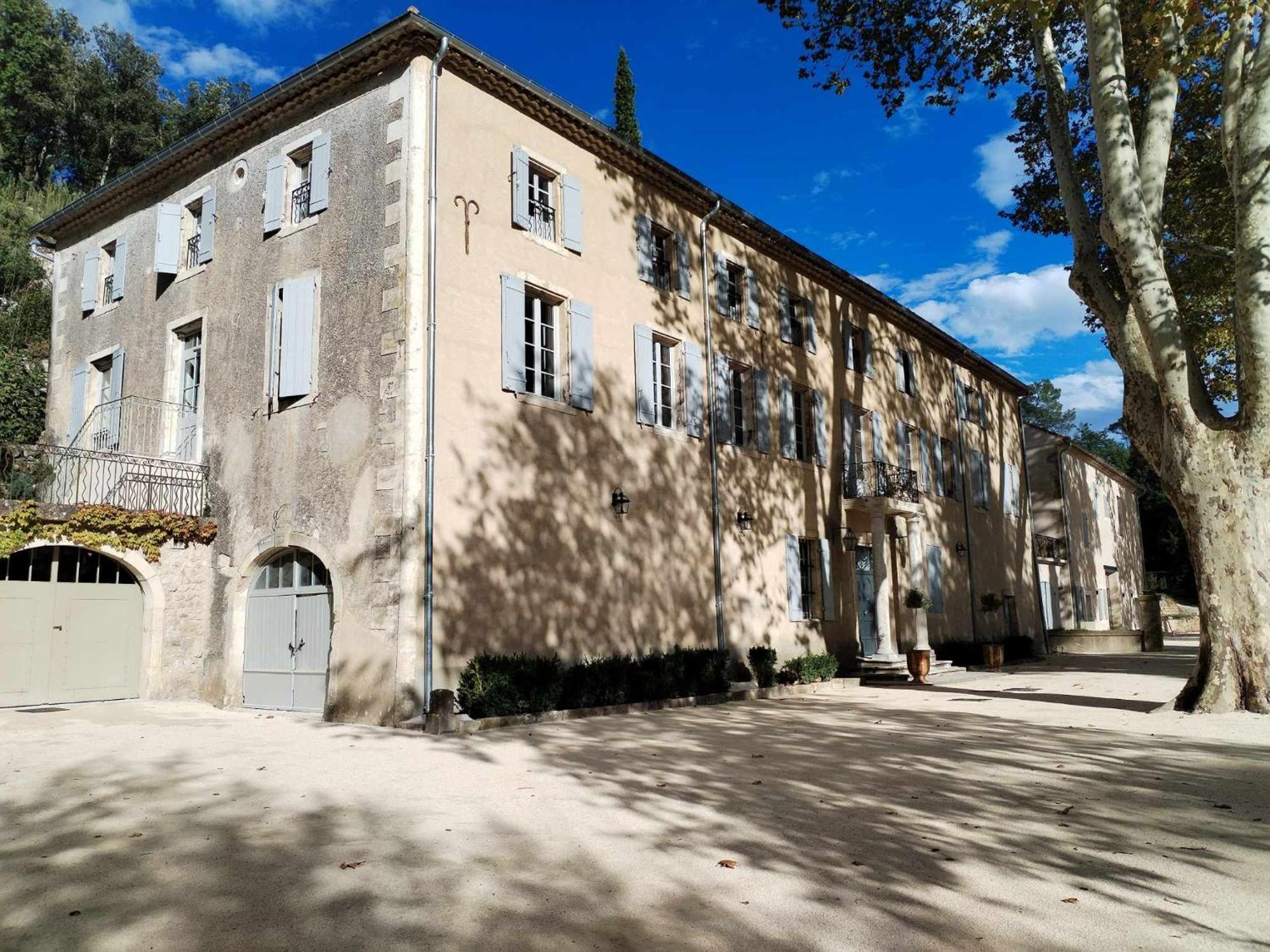 فندق Chateau De L'Olivete Cornillon المظهر الخارجي الصورة